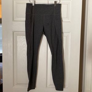Athleta Salutation 7/8 leggings